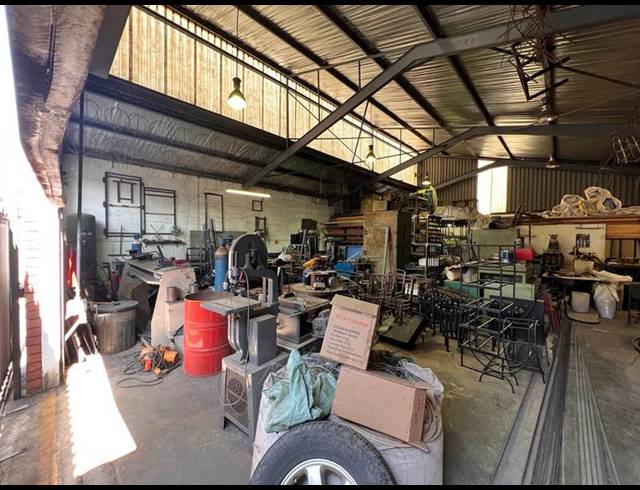 INDUSTRIAL PROPERTY TO RENT IN MKONDENI